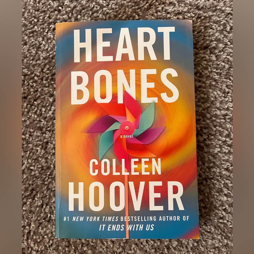 Heart Bones (PAPERBACK) Colleen Hoover